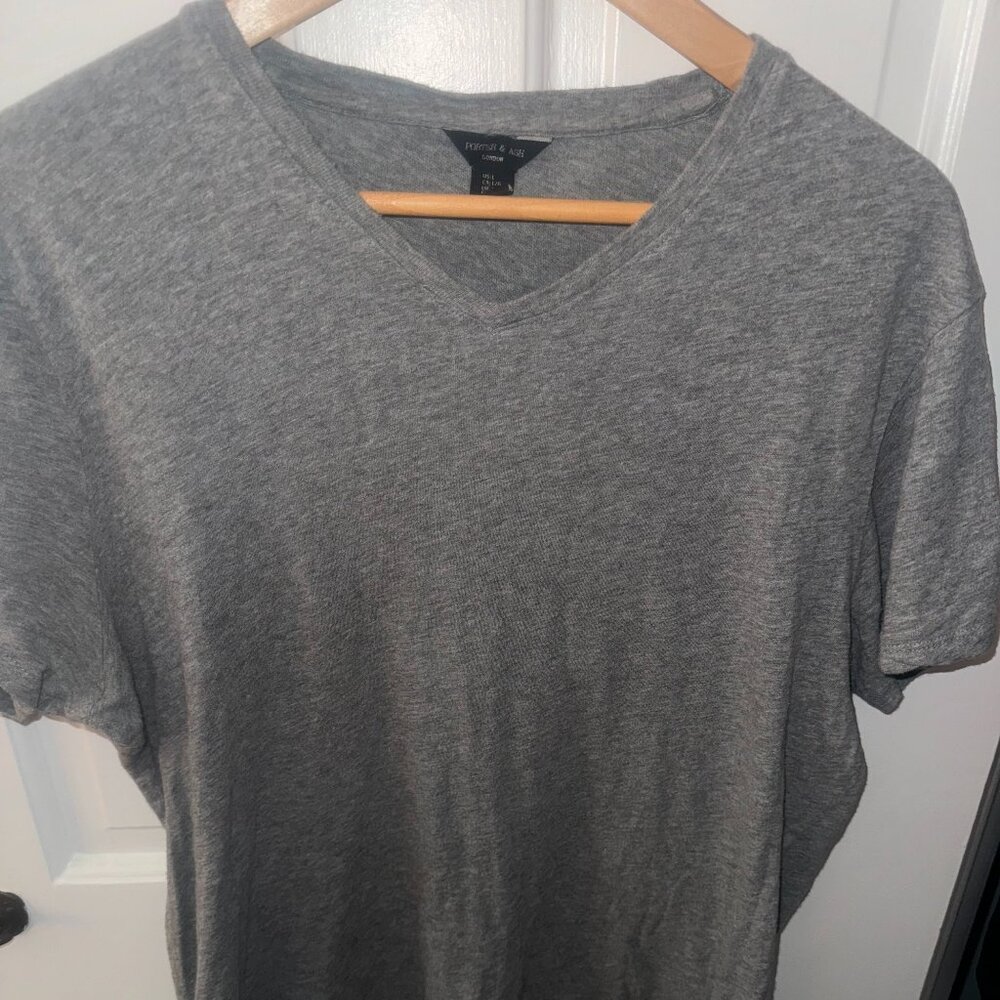 Men's Porter and Ash V-Neck